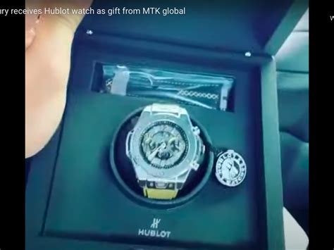 Video showing Tyson Fury receiving luxury MTK Hublot watch as 